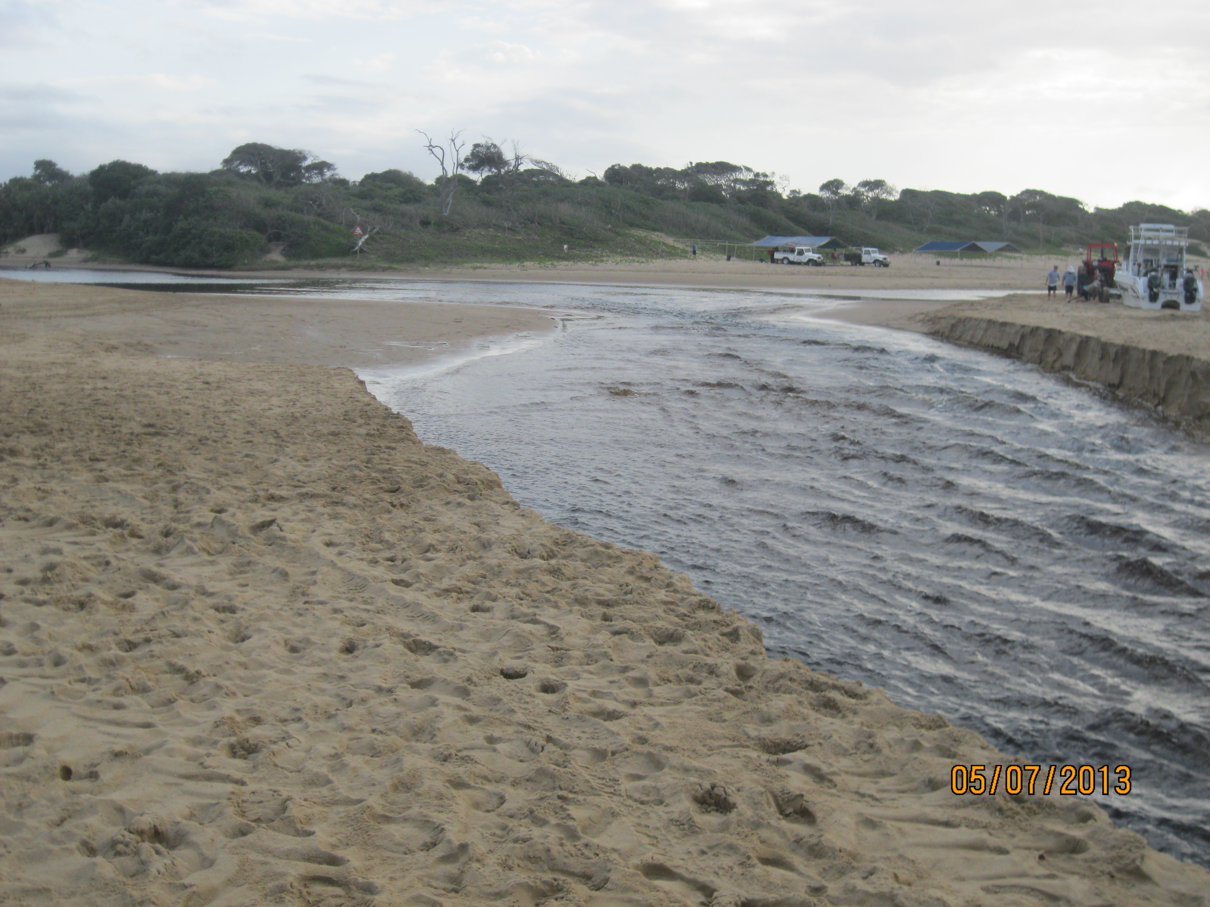 Estuary breach - 05/07/2013