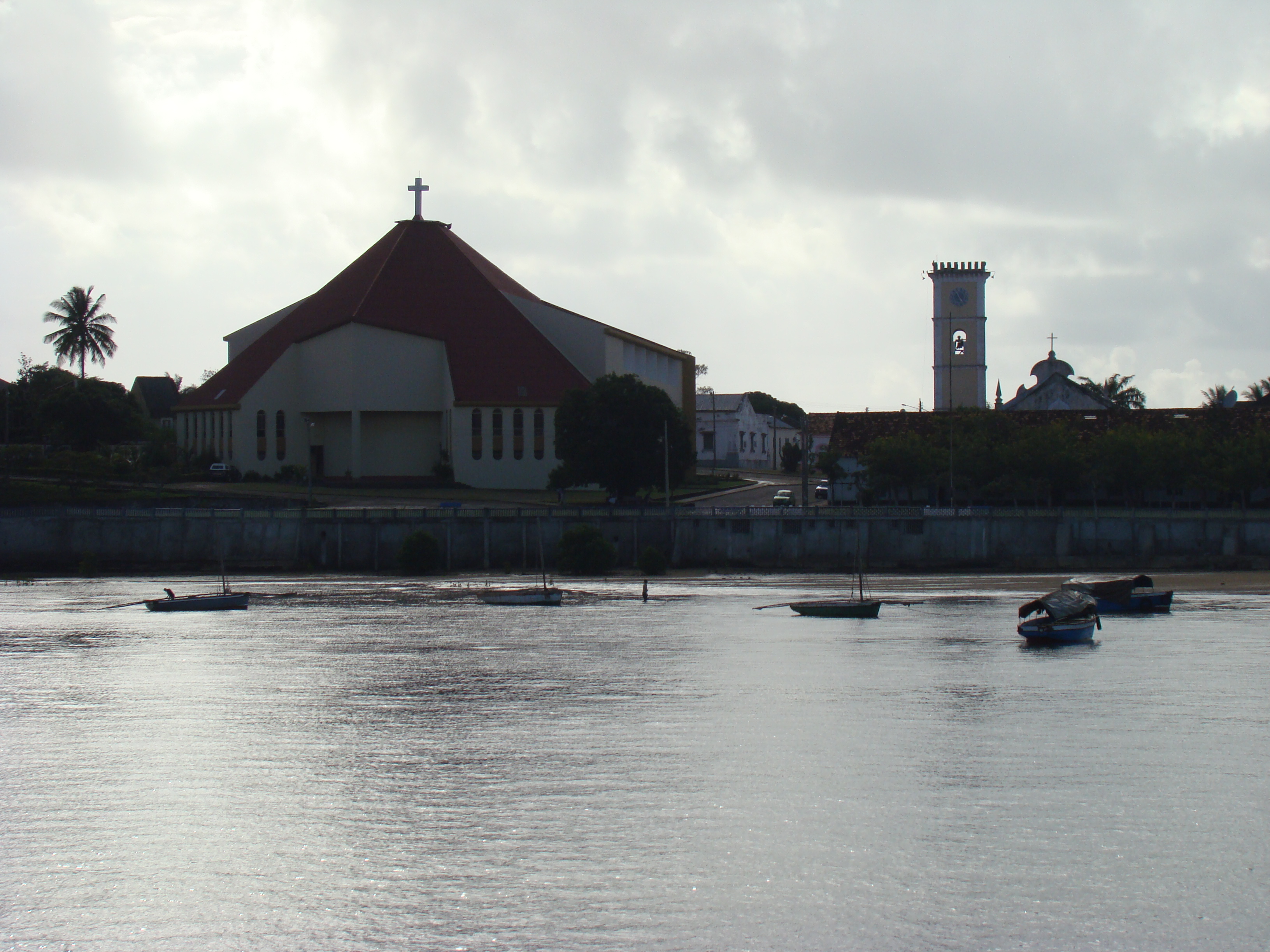 Inhambane 22 05 2010 A Maherry CSIRDSC04039