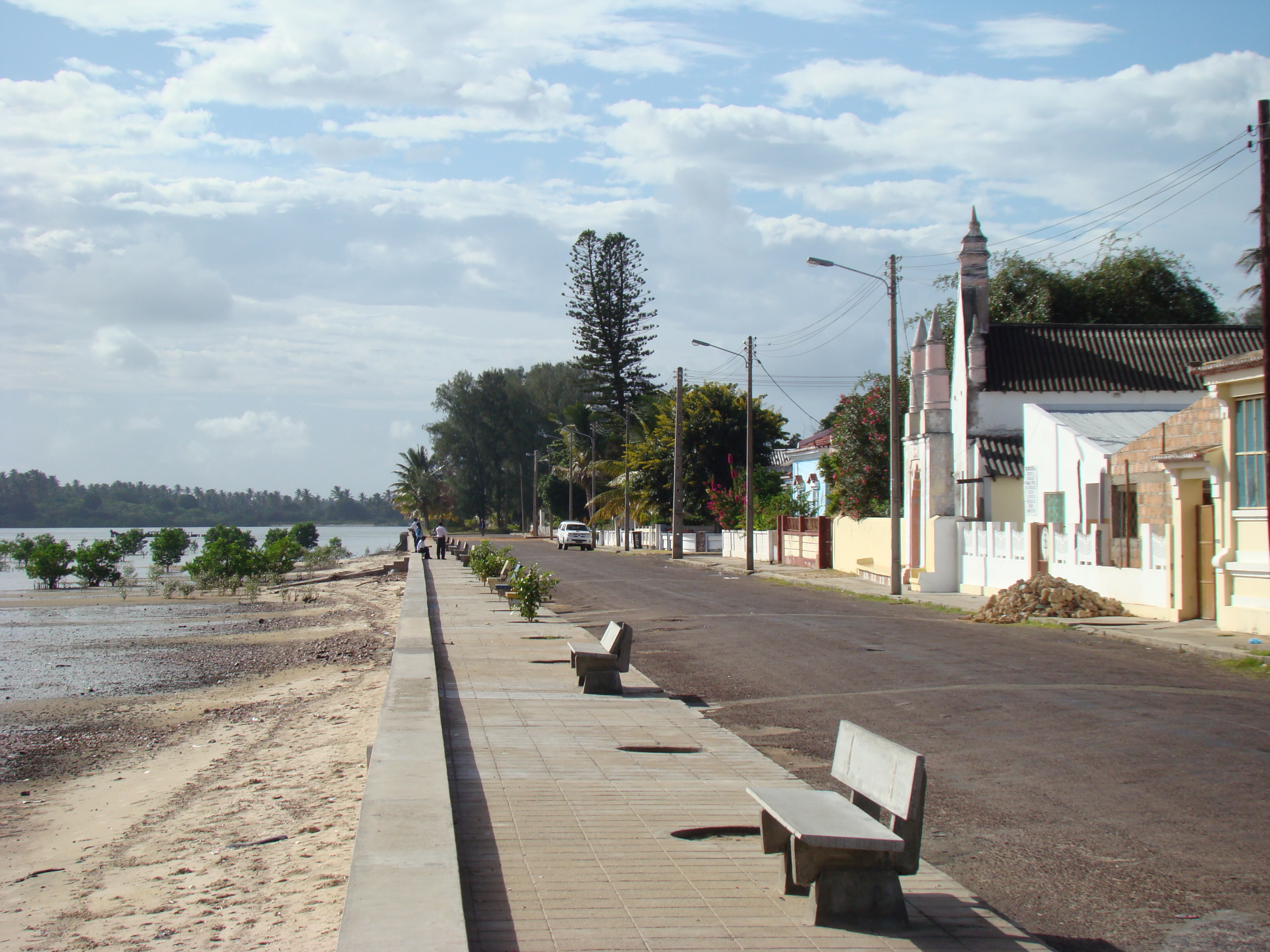 Inhambane  22 05 2010 A Maherry CSIRDSC04092